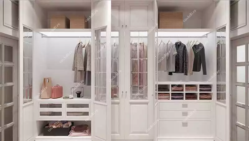 Как создать просторную и функциональную гардеробную